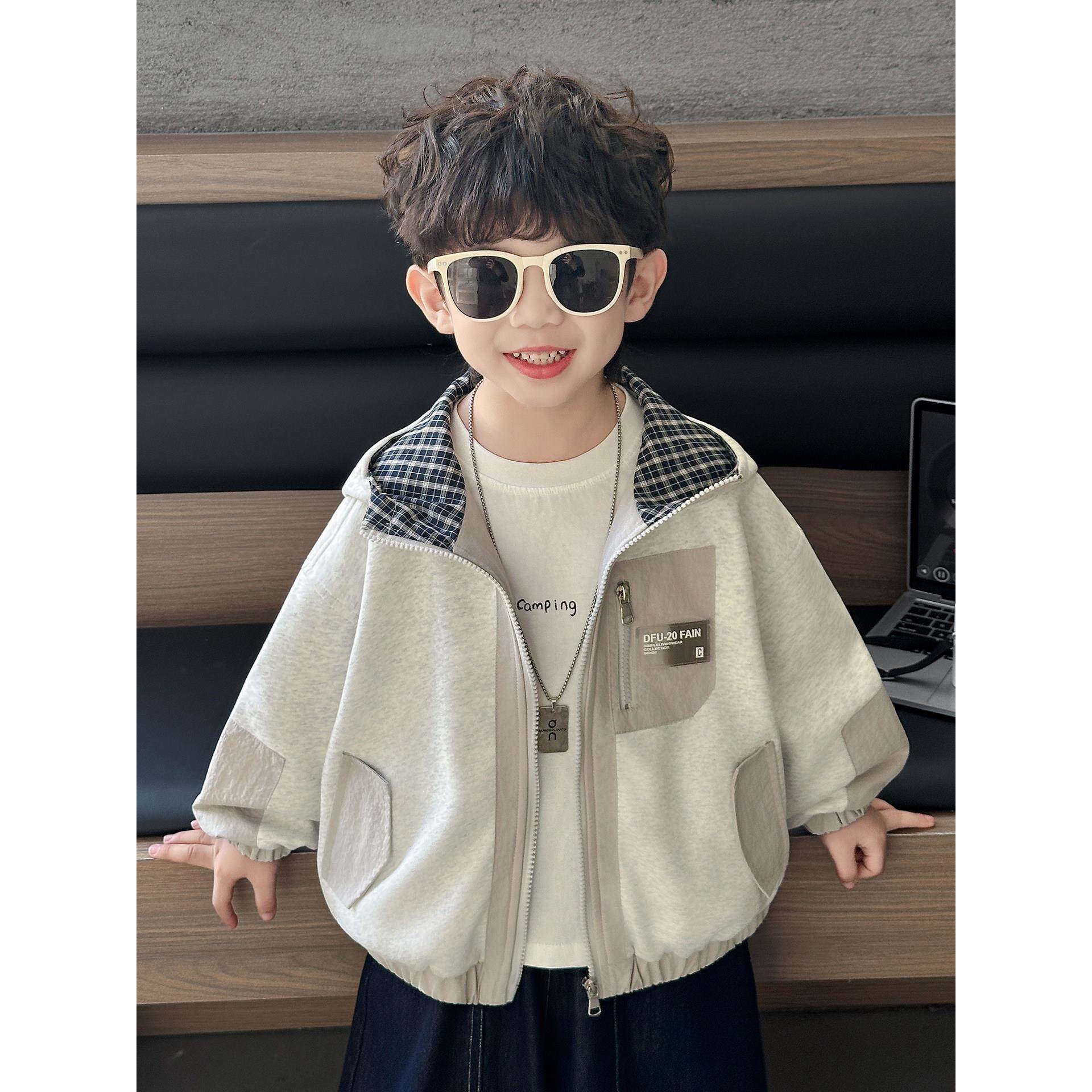 男童春装时尚帽衫外套2026春秋季新款儿童韩版帅气夹克开衫衣服潮