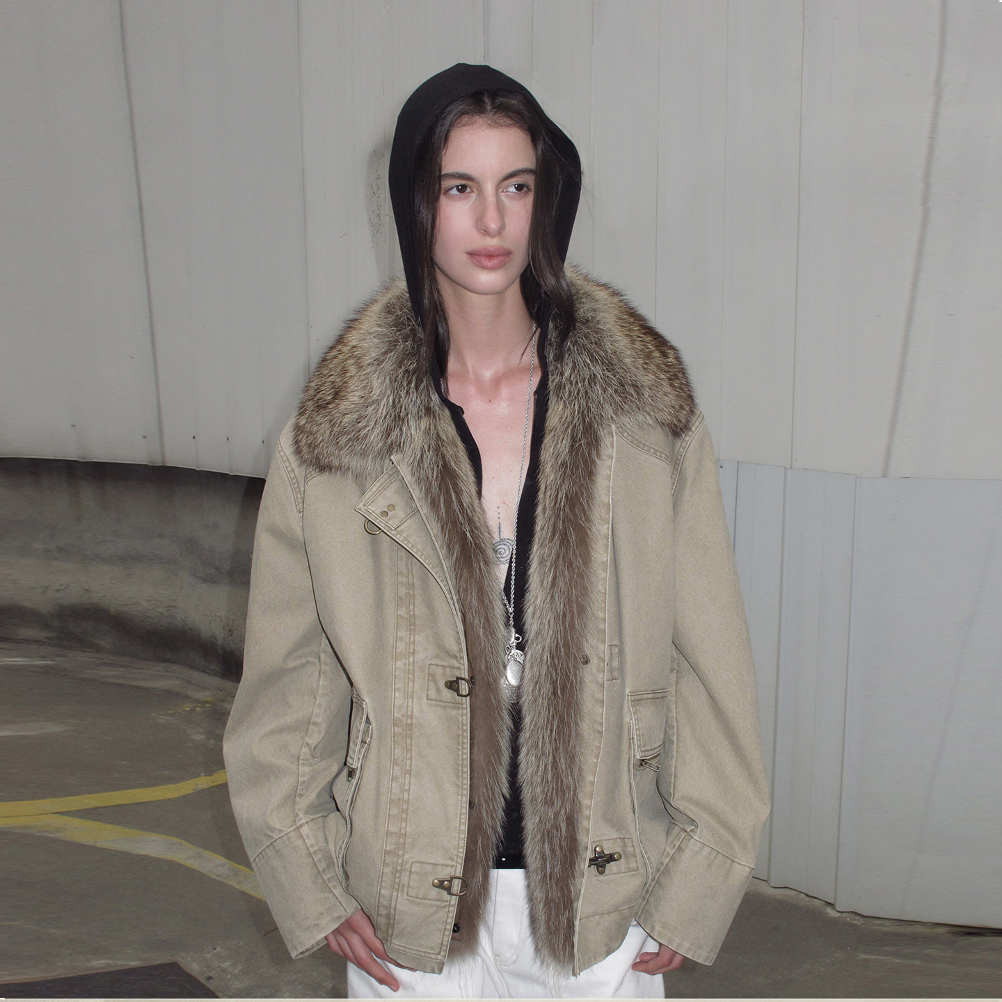 高奢复古皮美洲貉子毛领派克服