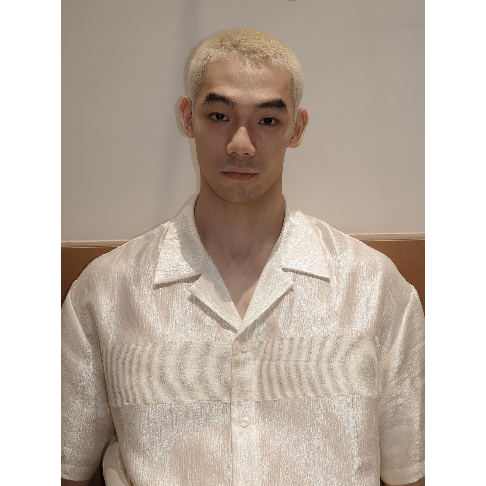 2026春夏新款进口面料光泽感古巴领衬衫金丝拼接短袖衬衣老钱风