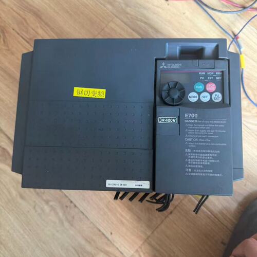 议价变频器FR-E740-5.5K-CHTFR-E740-7.5K-CHT