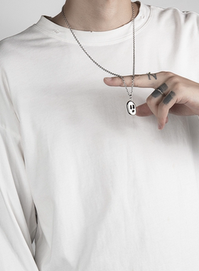 原创项链鬼脸面具钛钢吊坠个ins小众设计情侣男潮不掉色毛衣链