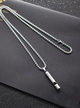 欧美嘻哈个口哨子吊坠项链男女情侣土酷蹦迪可吹响钛钢毛衣链子