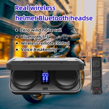Motorcycle helmet built -in wireless Bluetooth headset