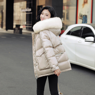 香槟色羽绒服女短款2025冬新款可拆卸狐狸毛领白鸭绒加厚保暖外套