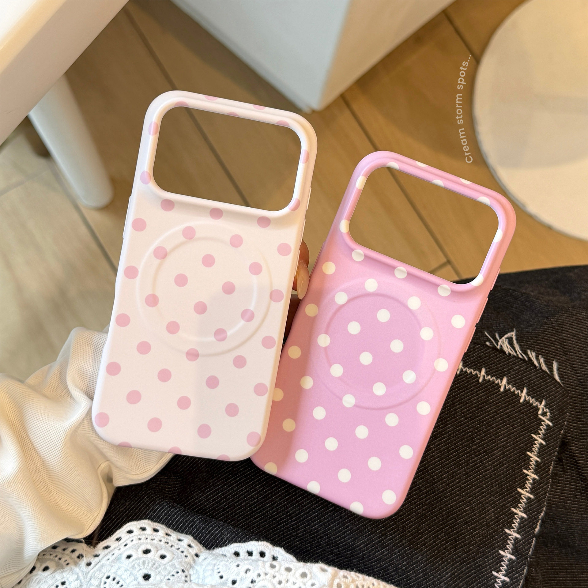 ins风个性简约波点适用iPhone17PROMAX手机壳新款苹果17PRO防摔15小众16PM女款13韩系17网红14爆款菲林软套16