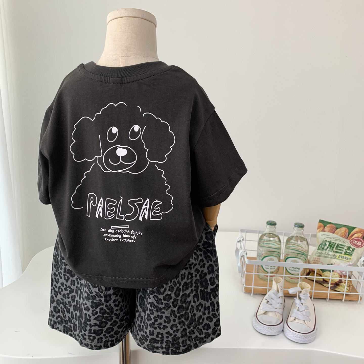 2026新款儿童夏季短袖套装男女童卡通洋气T恤时尚豹纹短裤两件套5