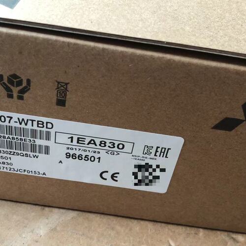 议价未封的三菱触摸屏GS2107-WTBDGS2110-可维修
