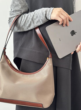 巨好背~柜价300+公司单撤柜 牛津尼龙布慵懒风托特包单肩斜跨女包
