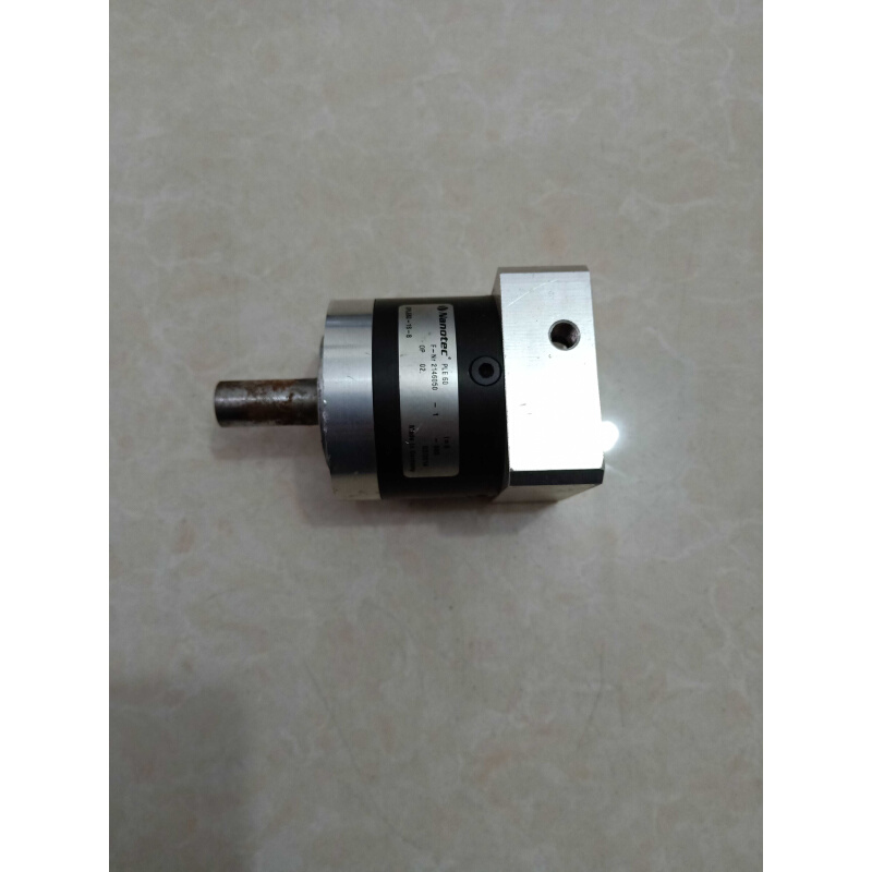 拍前询价：二手 NANOTEC减速机 GPLE60-1S-8 PLE 60 F-NR 2146050