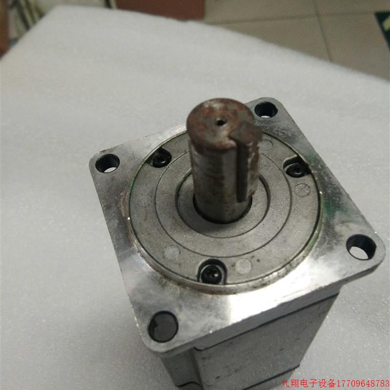 拍前询价:FUJI/ 伺服电机 GYS401DC1-0A