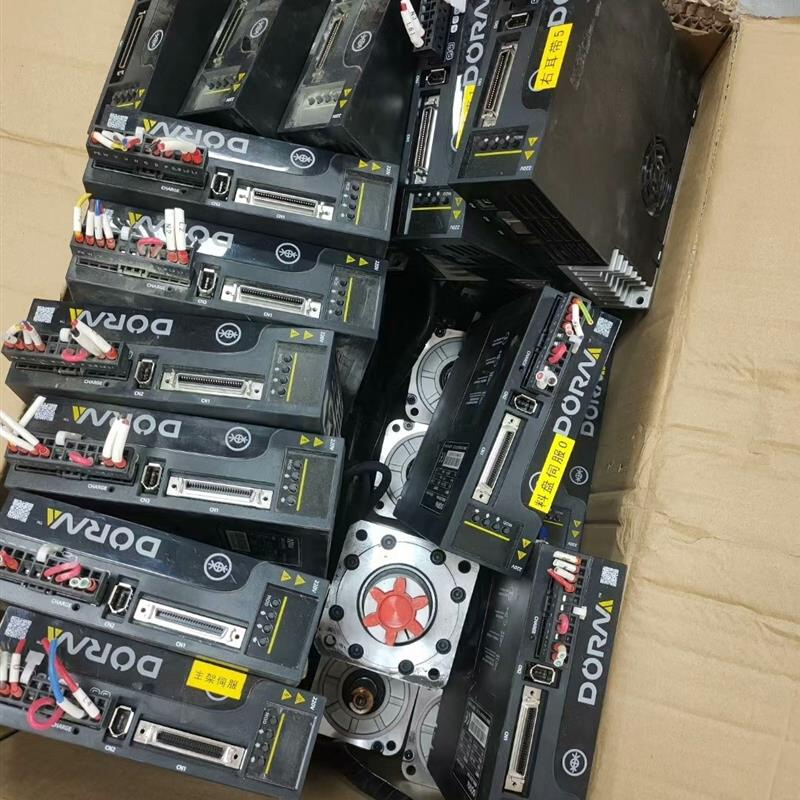 拍前询价：东陵伺服马达750瓦套装DS2P-08AS DM1M-08A议价议价