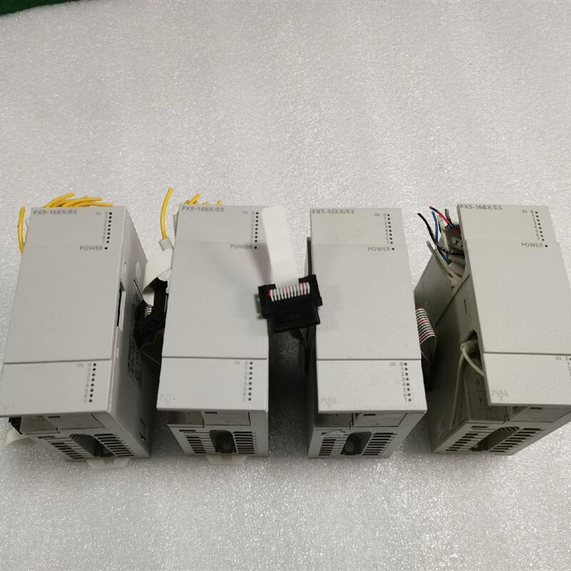 拍前询价：(议价产品)FX5-16EX/ES 三菱5U系列模块,成色如图所示,