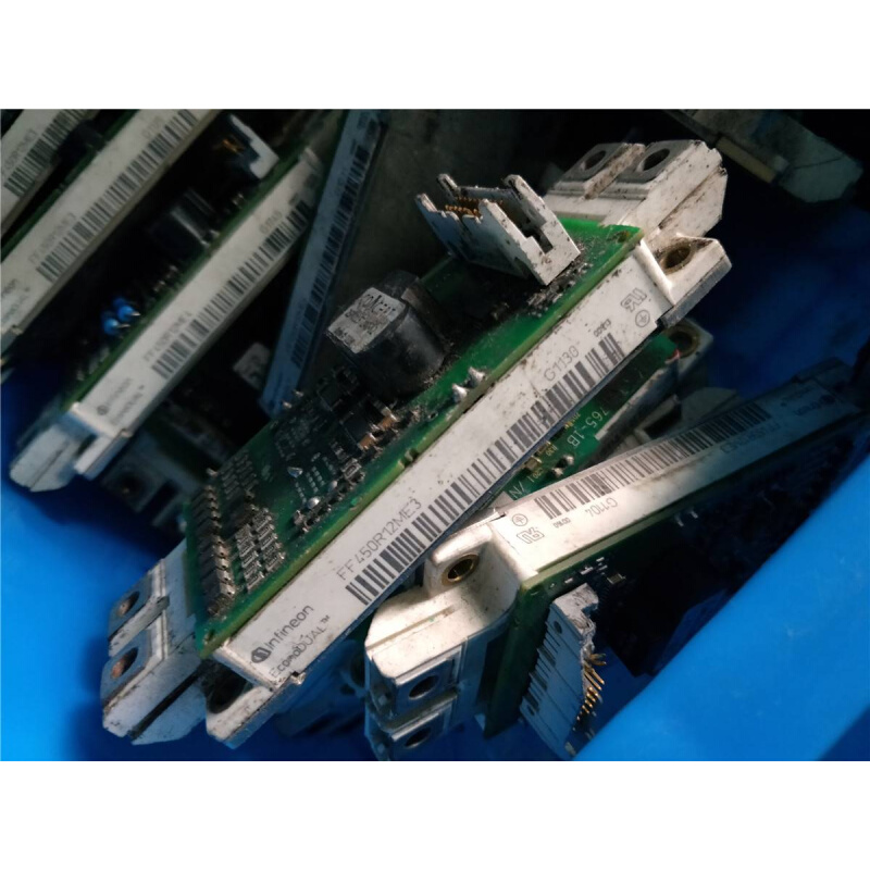 拍前询价：FF450R12ME3原装拆机 现货 可直拍询价