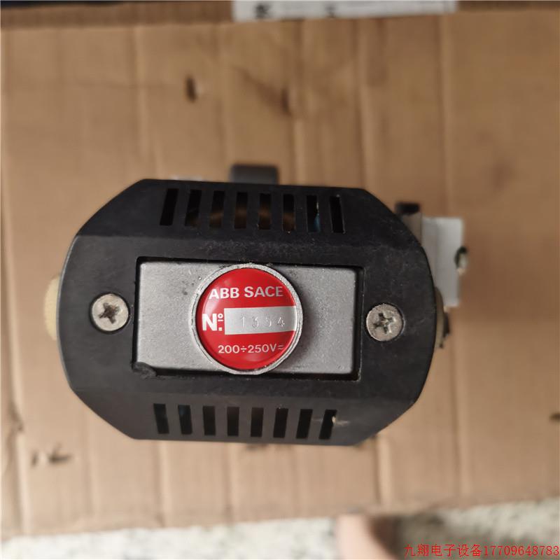 拍前询价:控制器ABB SACE N1354 200 250V 议价