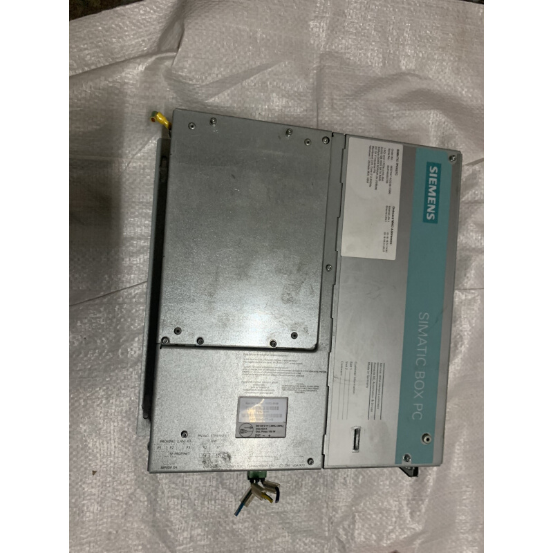 拍前询价：（议价）slmatlc box pc实物图功能包好单价 有2个