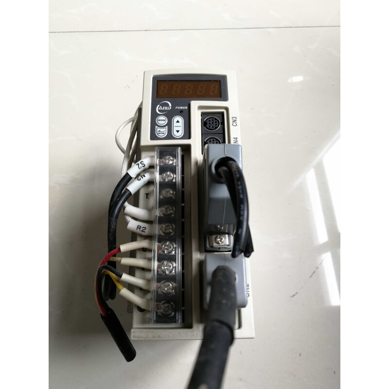 拍前询价：二手东元伺服驱动器TSTEP15C TSTEP 15C 220V实图拆机