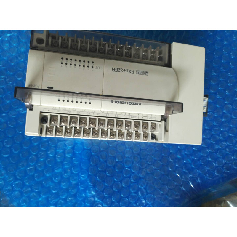 拍前询价：三菱PLC模块 FX2N-32ER 功能正常 实物图