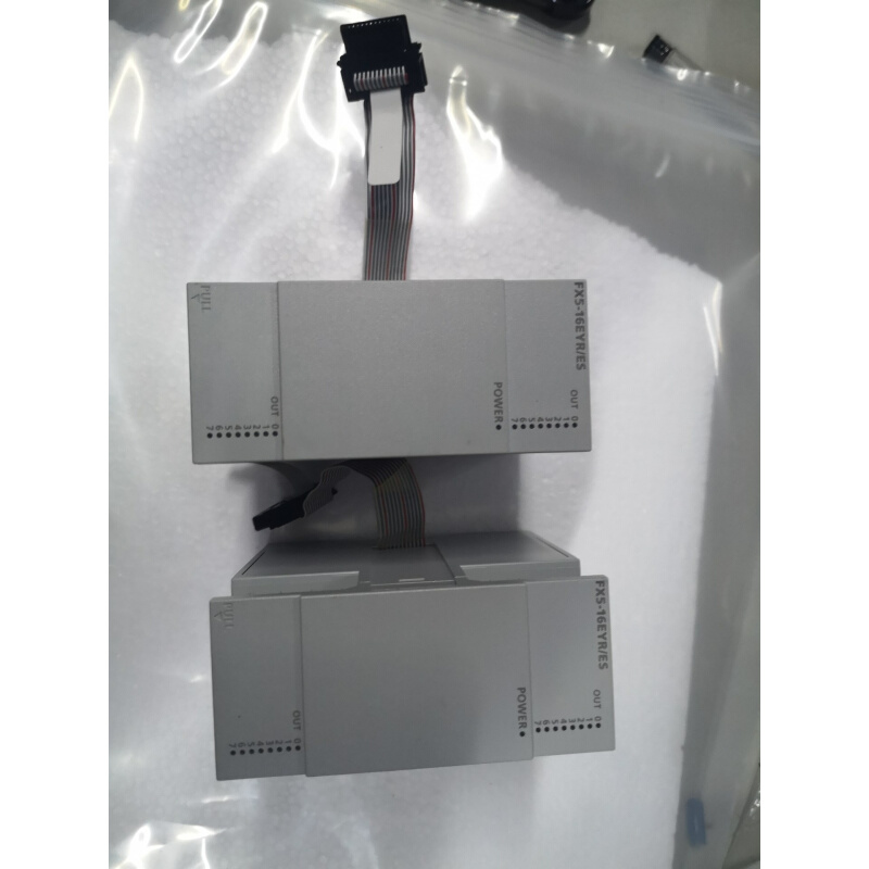 拍前询价：九五新三菱 FX5-16EYR/ES PLC 模块实物图片全新原装拍