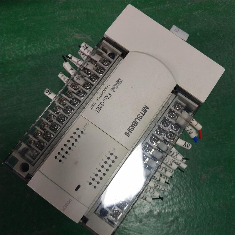 拍前询价：(议价产品)三菱32点输入输出扩展fx2n-32er 32et现货60