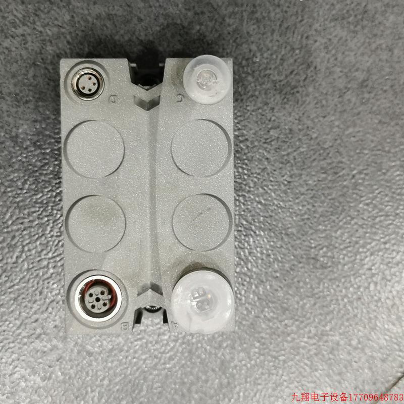 拍前询价:A010*TM7SPS1A 施耐德PLC模块 原装二手现货一个