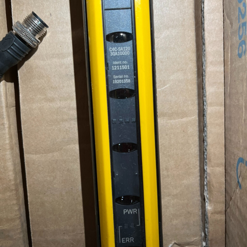 拍前询价：SICK安全光栅C4C-SA12030A10000 12询价为准