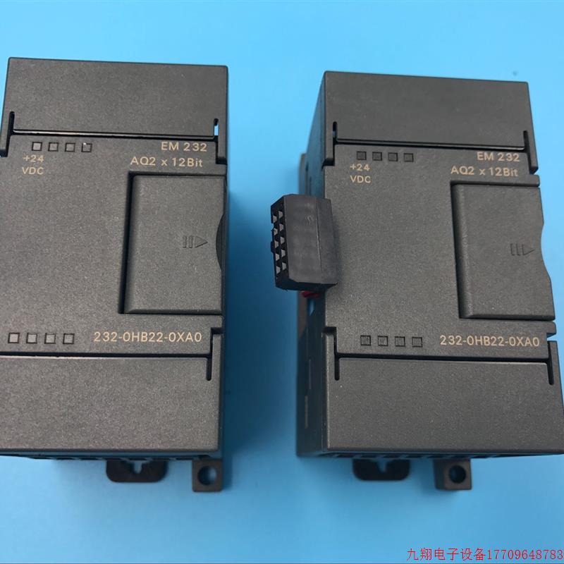 拍前询价:6ES7 232-OHB22-0XA0 实物图