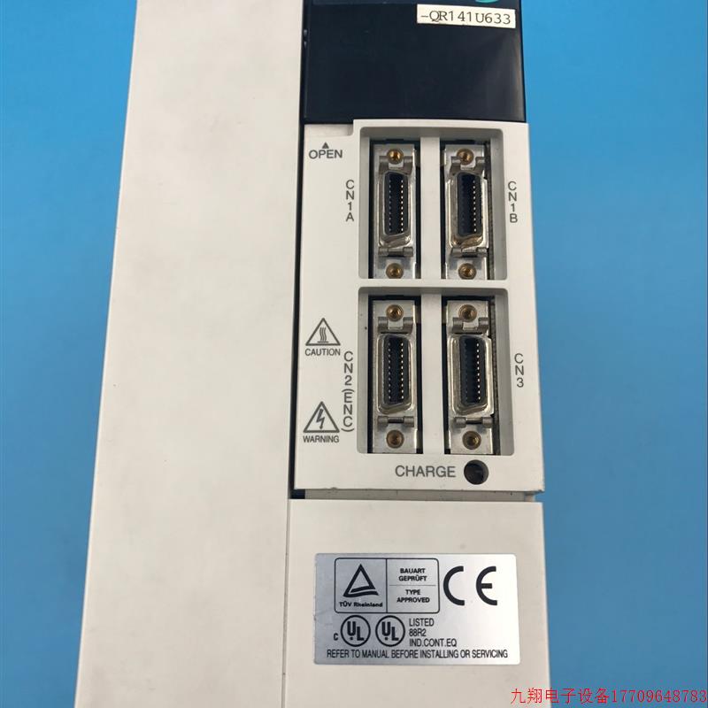 拍前询价:三菱驱动器 MR-J2S-200B-QR141U633 实物图