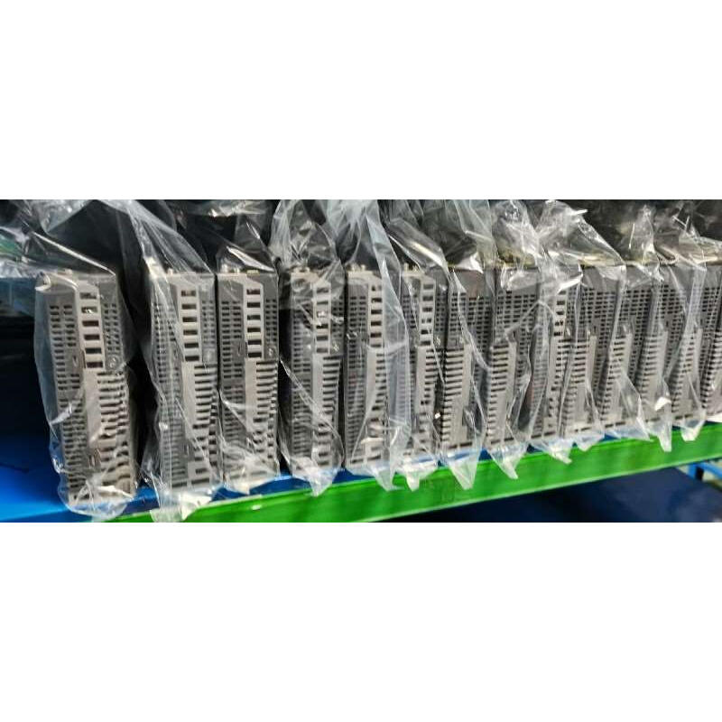 拍前询价：信捷5系总线型驱动DS5C-20P4-PTA成色漂亮功