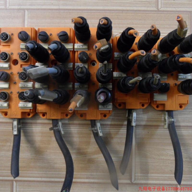 拍前询价:德国Lumberg隆堡连接器 ASB6 LED-5/4 ASB8 LED-5/4 原