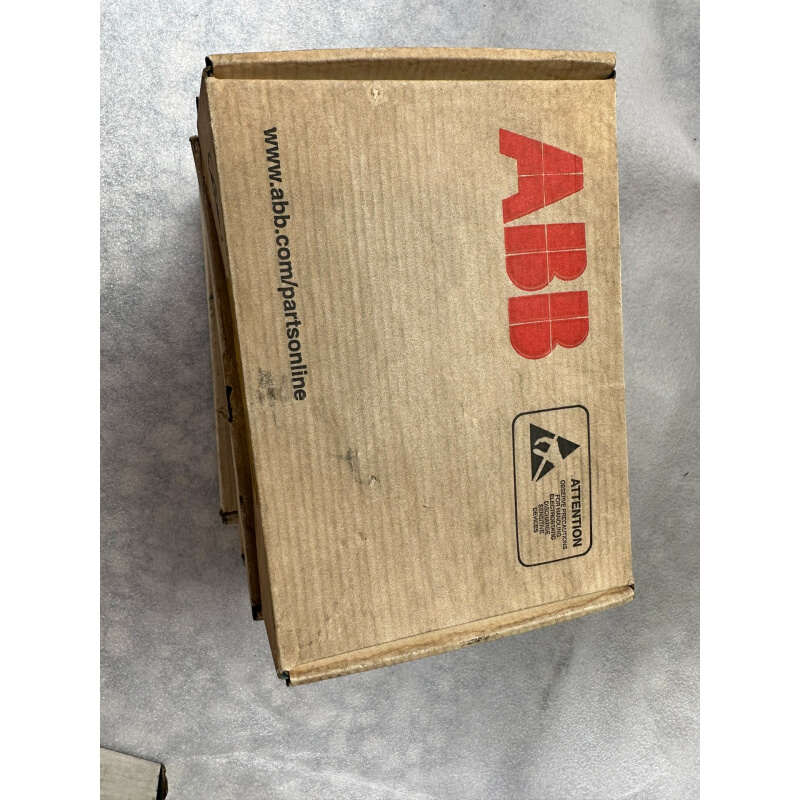 拍前询价：全新ABB 驱动板 NINT 41C询价为准