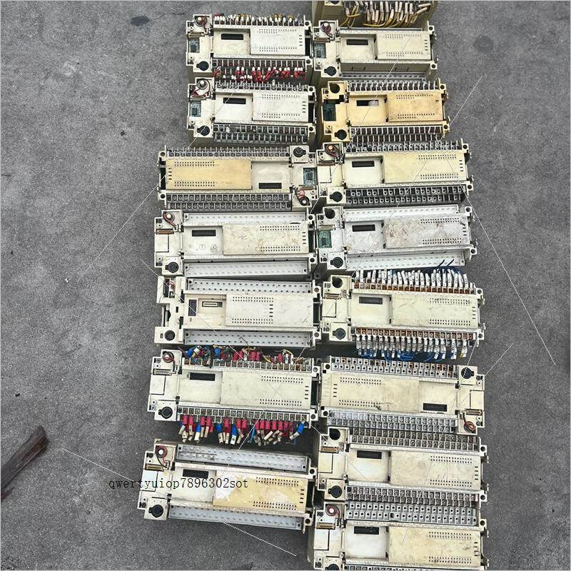 拍前询价：三菱PLC,FX2N-48MR-001五台,FX2N-64M