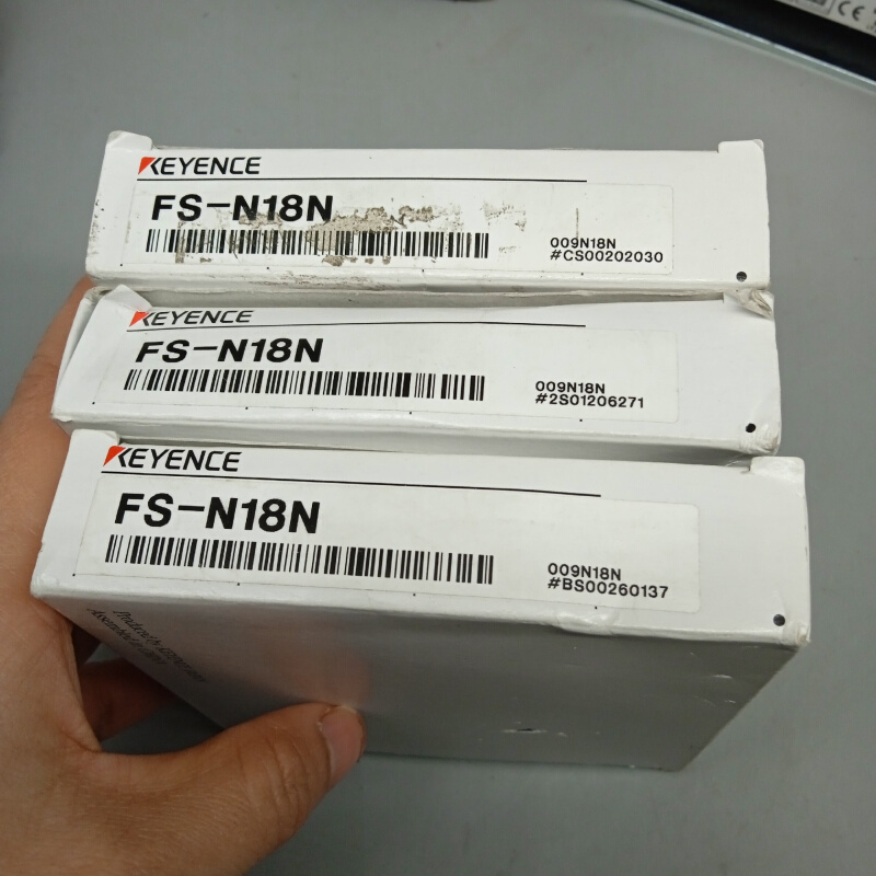 拍前询价：全新原装基恩士传感器FS-N18N工程剩余4个