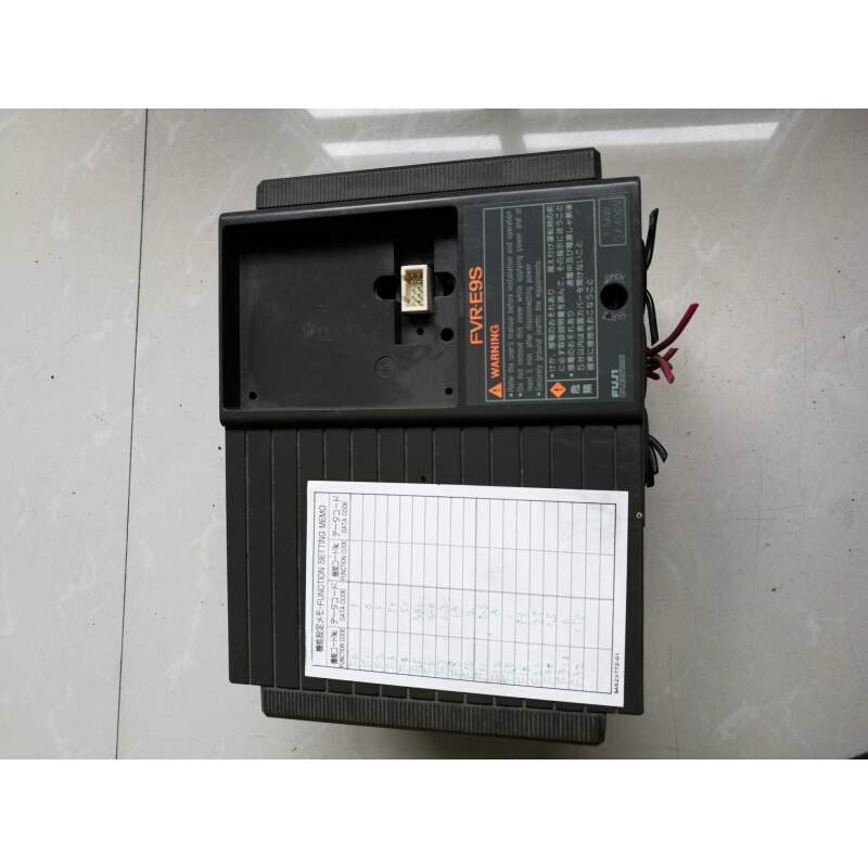 拍前询价：二手实图富士E9S变频器FVR1.5E9S-4JE 1.5KW 原装拆机