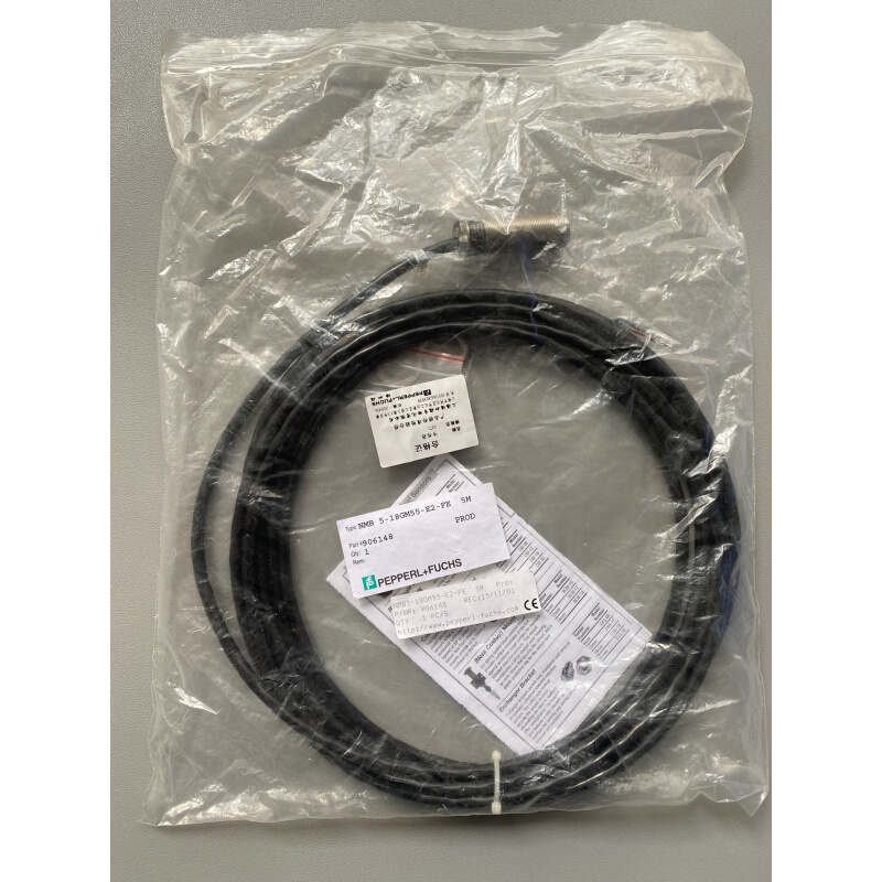 拍前询价：倍加福 接近开关 NMB5-18GM55-E2-FE 全新库询价为准