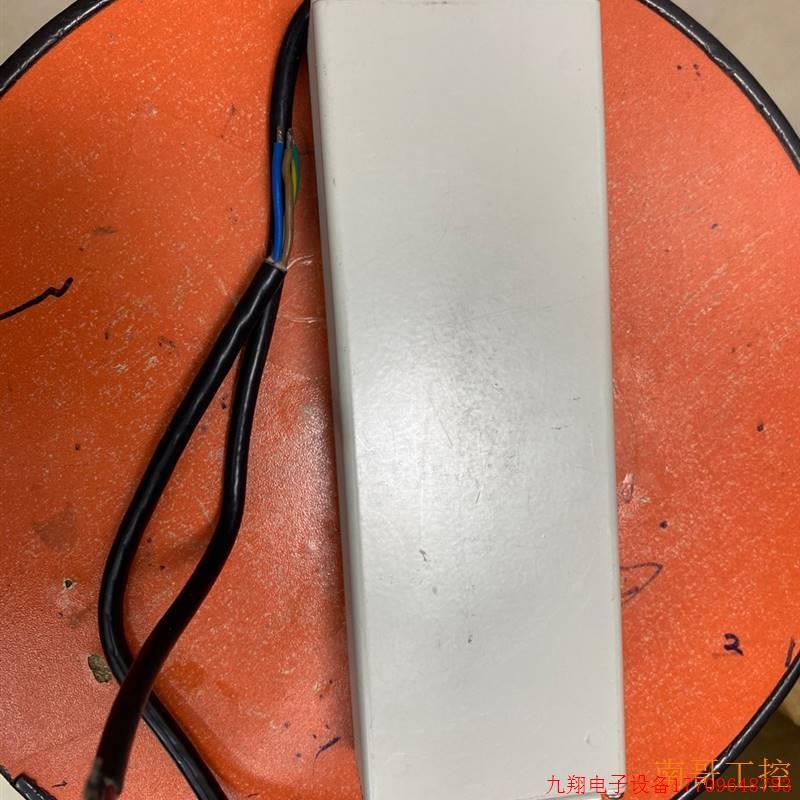 拍前询价:CLG-100-48 48V2A 防水电源&mdash;议价非实价议价