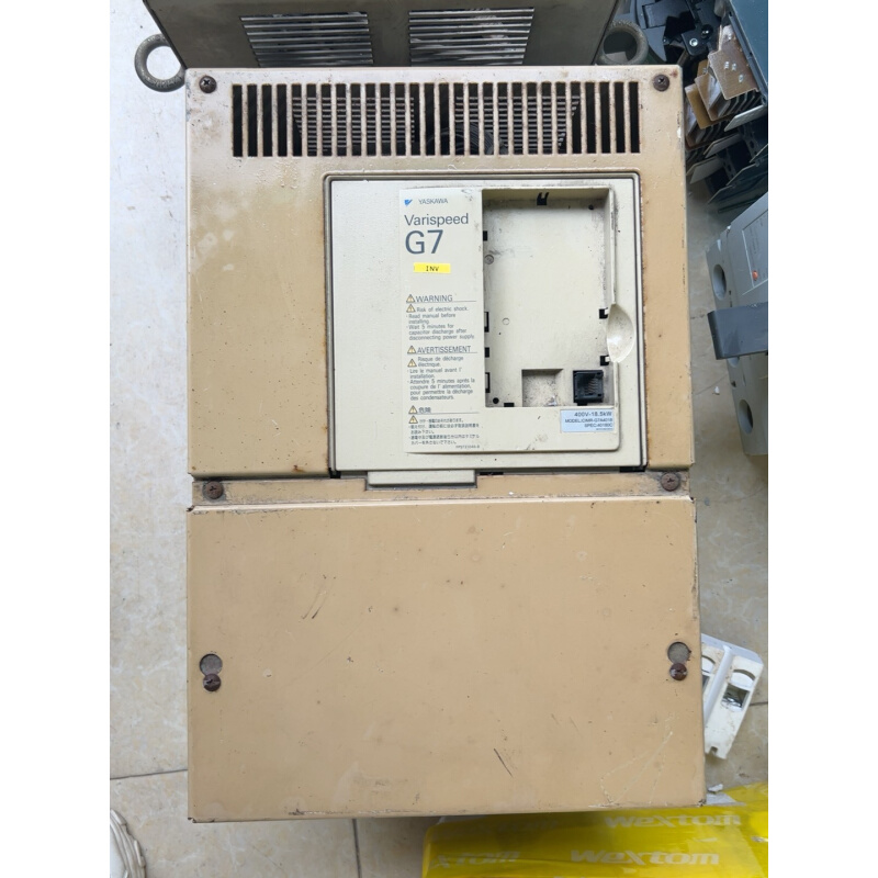 拍前询价：（议价）安川变频器18.5KW，东西如图实拍，500元一台