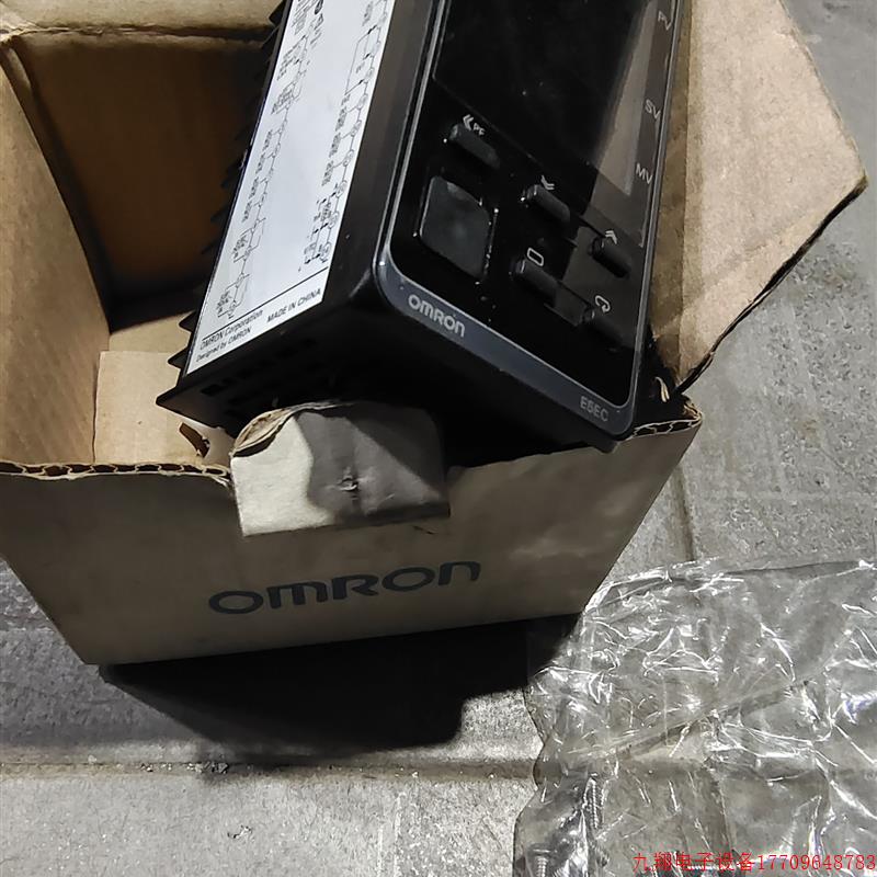 拍前询价:全新带包装温控器E5EC-CX2ASM-004