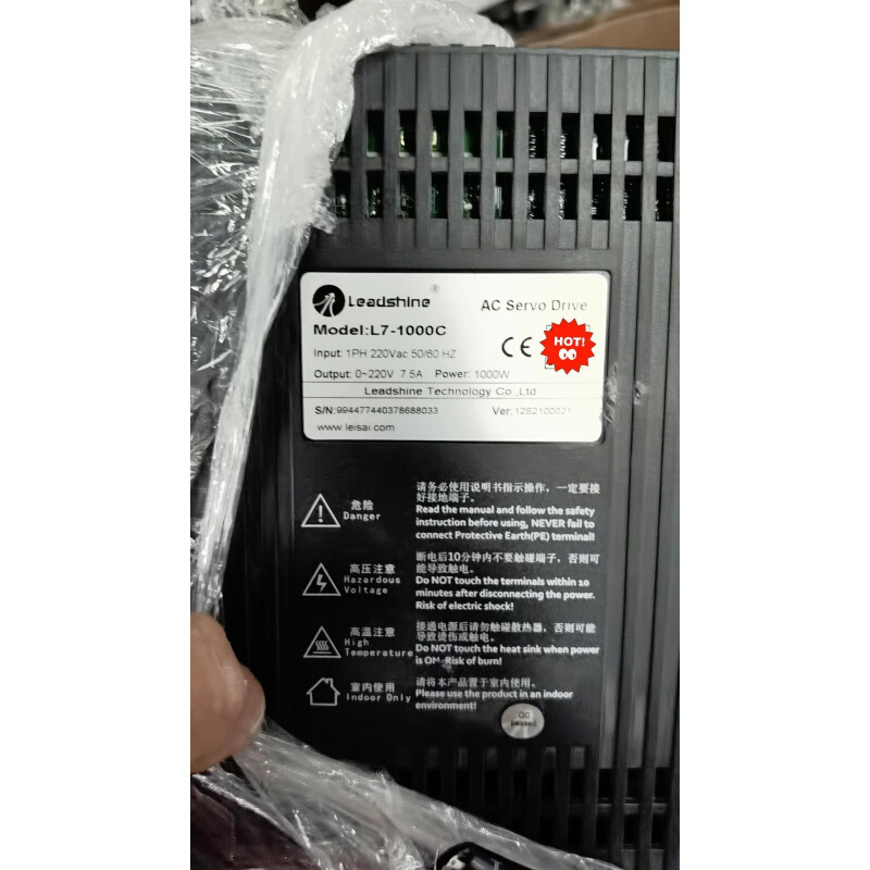 拍前询价：L7-1000C  ACM2-08010H2，雷塞1KW伺服