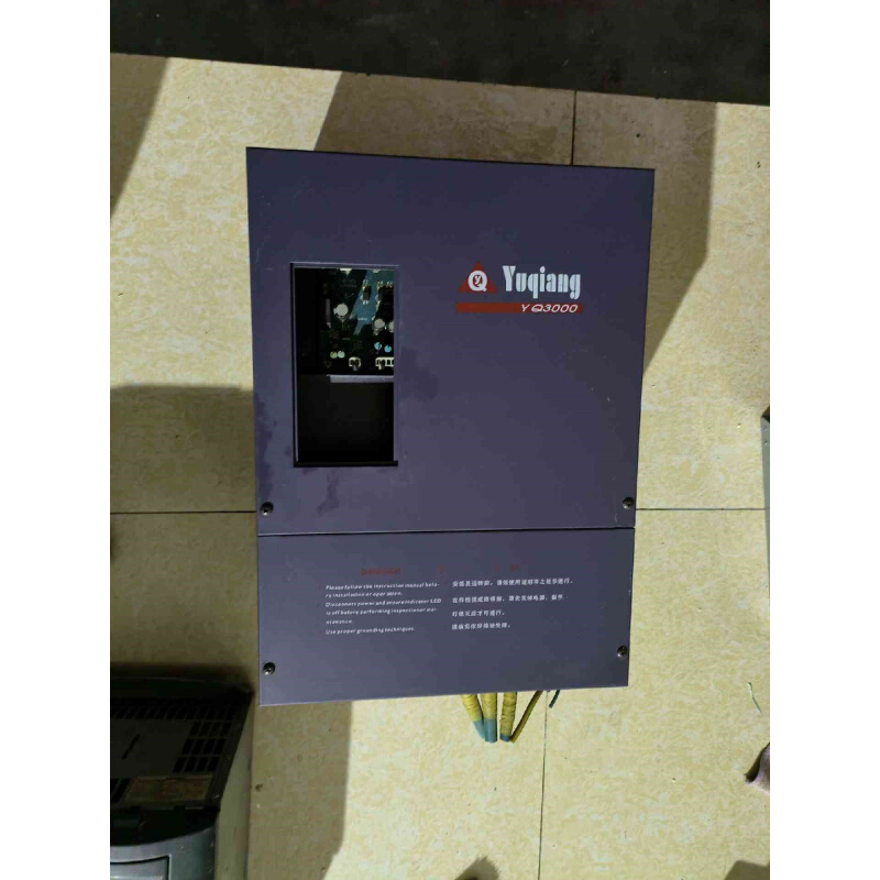 拍前询价：YQ3000G7-4030G/37P 誉强30KW 缺面板,