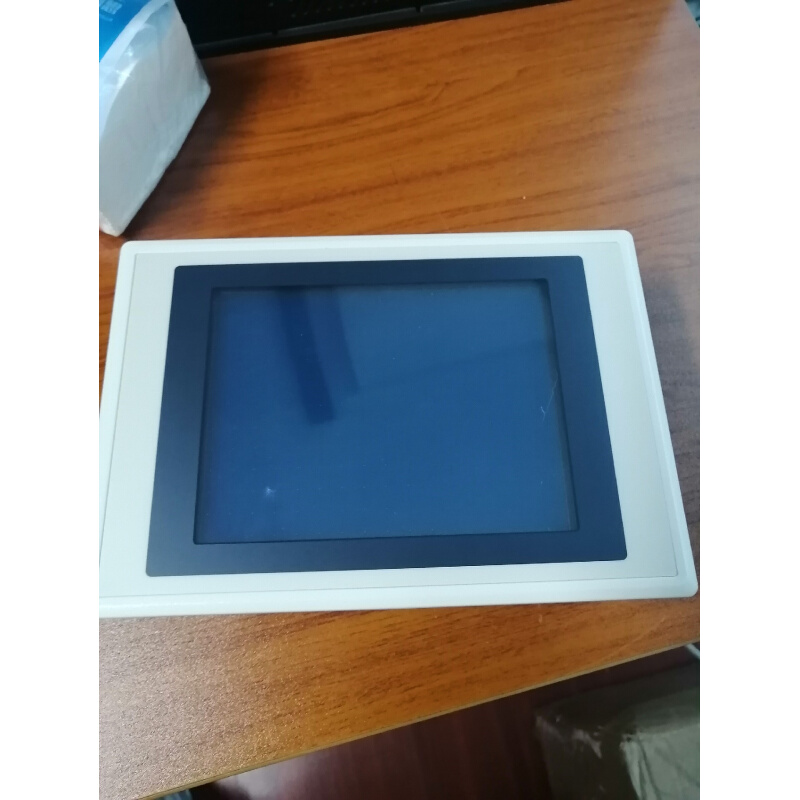 拍前询价：（议价）PATLITE派特莱触摸屏GSL-650-W全新没外包装盒