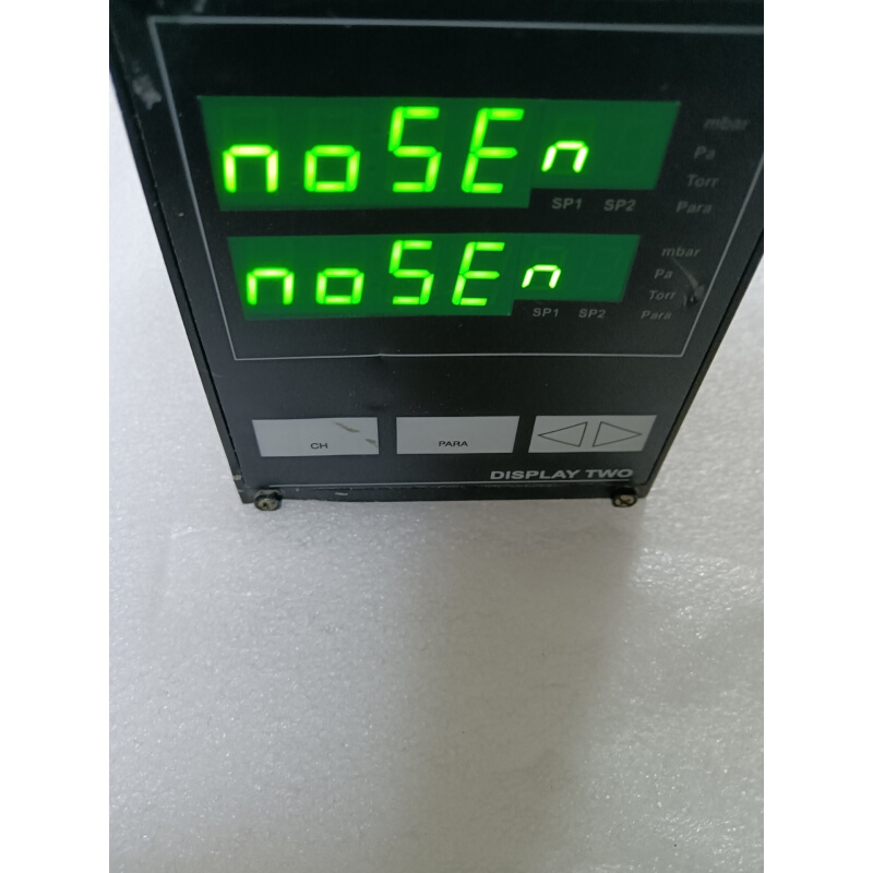 拍前询价：（议价）Leybold莱宝真空计 显示器 真空表 三通道 DIS