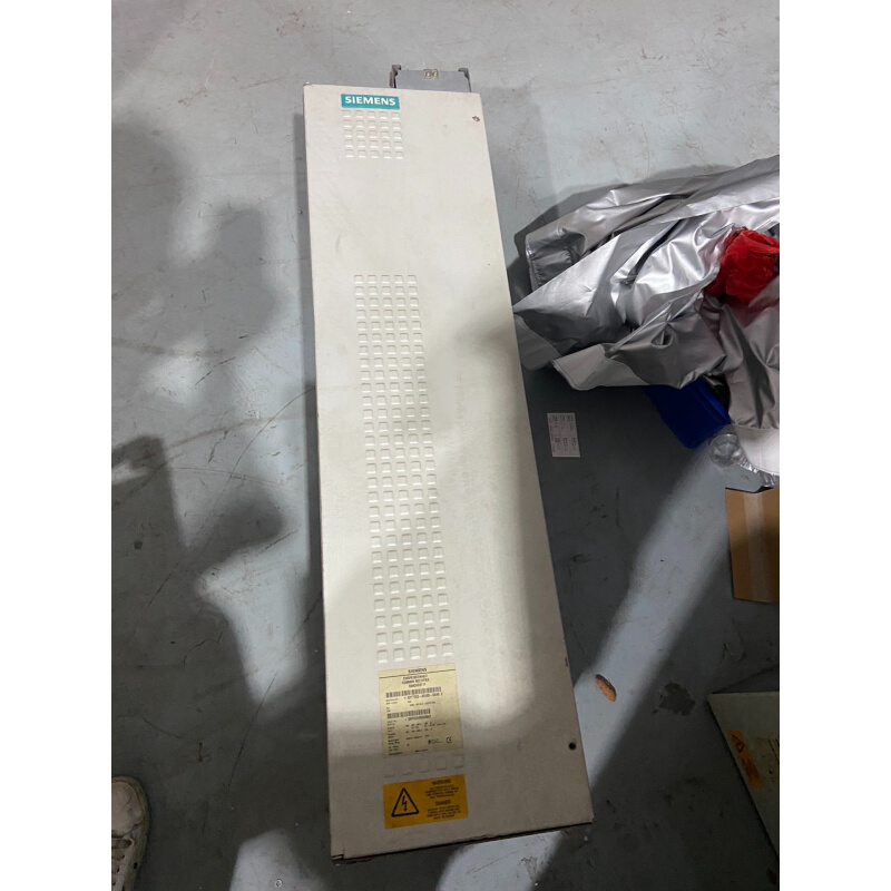 拍前询价：（议价）驱动器6SE7033-8EE85-0AA0  质量好