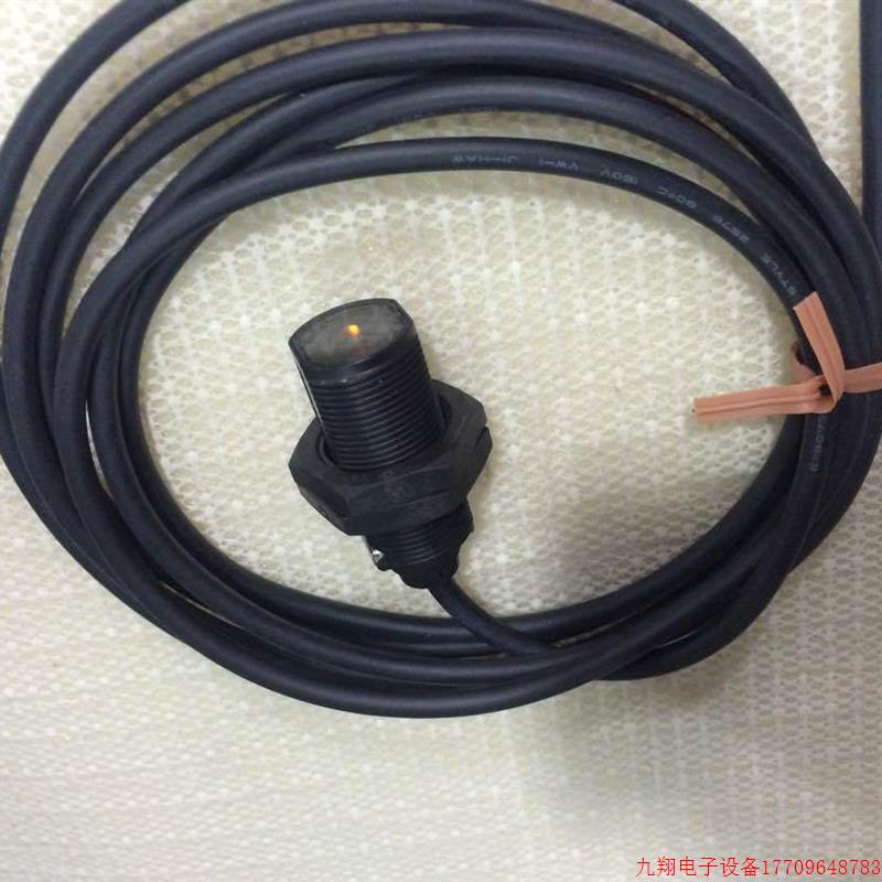 拍前询价:特价销售原装全新库存E3FA-RN11光电开关,假一罚十