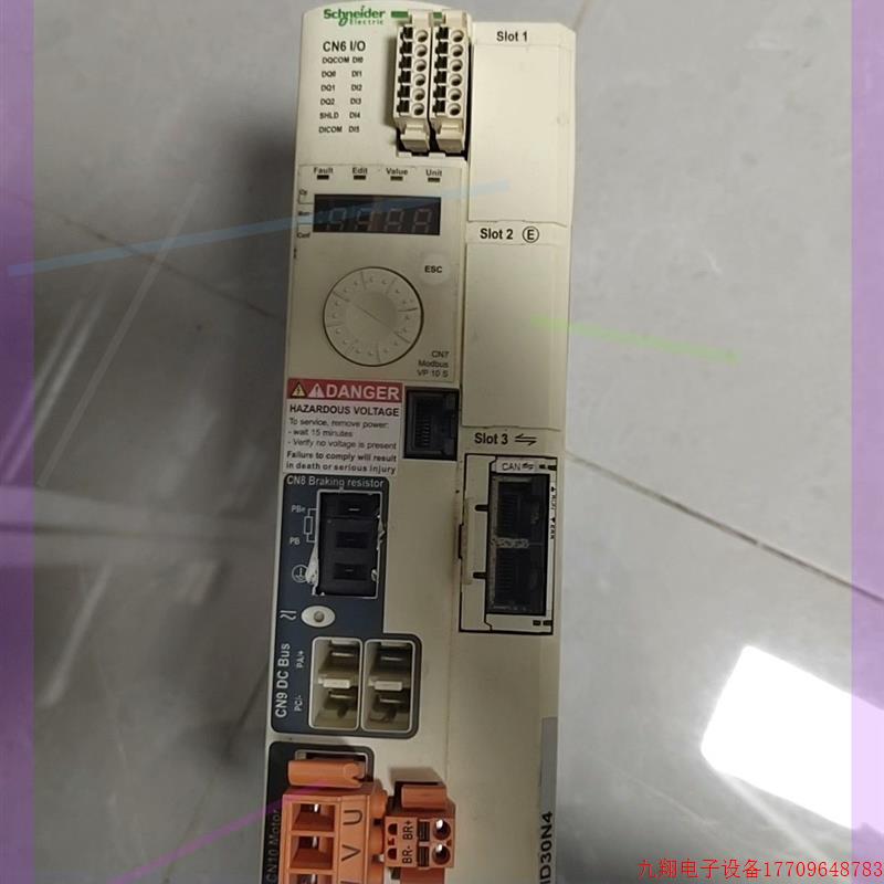 拍前询价:拆机施耐德伺服驱动器LXM32MD30N4,成色不错,实图拍