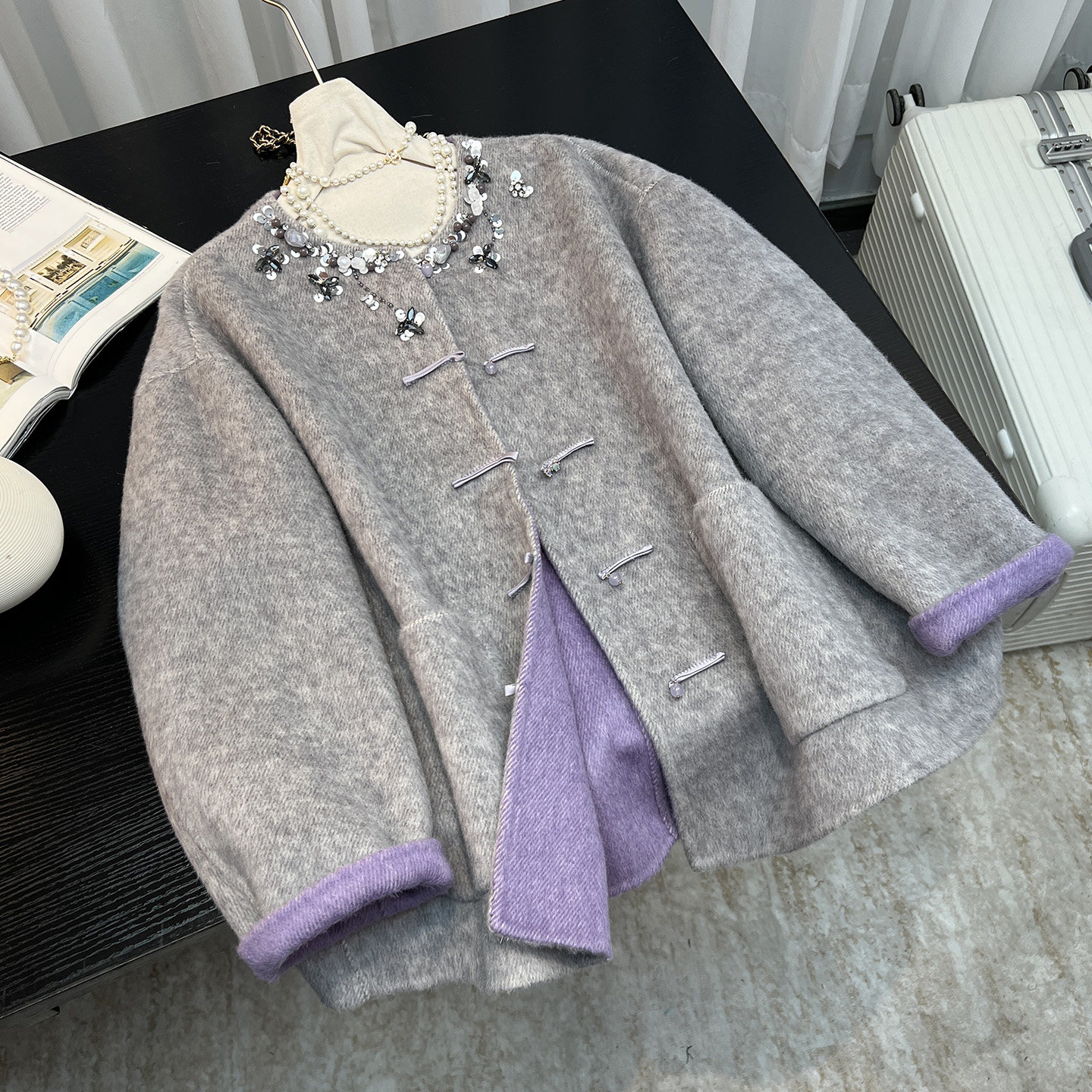 新中式钉珠盘扣短外套