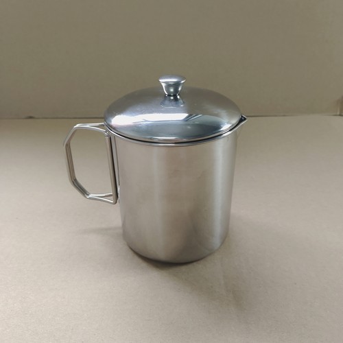304不锈钢油壶500ML茶杯油缸水杯量杯轻便户外露营折叠手柄带盖