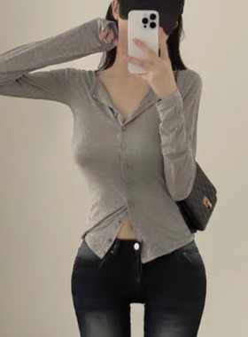 气质显身材薄款修身百搭长袖T恤女纯欲风显瘦性感内搭辣妹上衣春