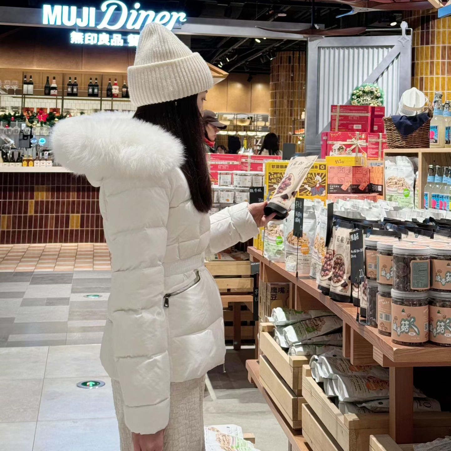 超大真狐狸毛领25年冬季新90白鸭绒羽绒服女收腰加厚修身显瘦外套