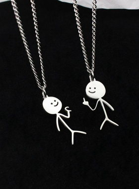 火柴人比心竖中指情侣款项链ins个可爱搞怪趣味钛钢项链
