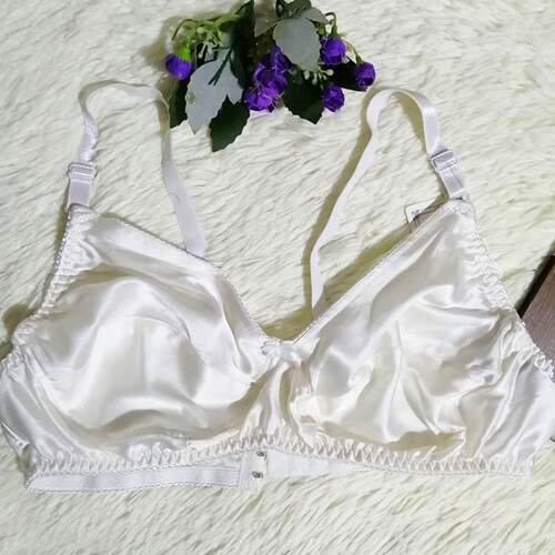 Single Layer Satin Silk Bra Women Girls Ultra-Thin Breathabl